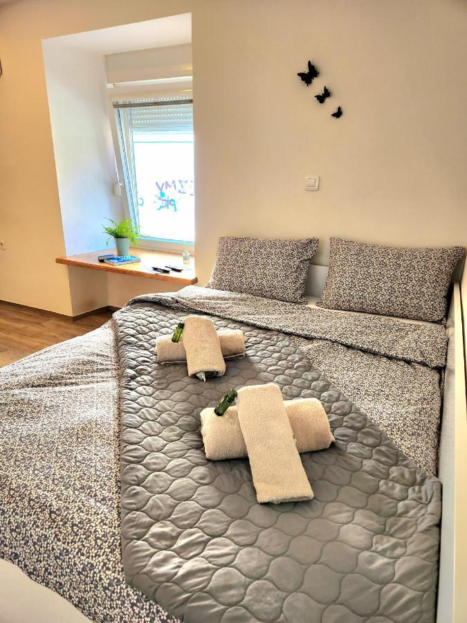 Studio Apartma V8 Maribor Bagian luar foto